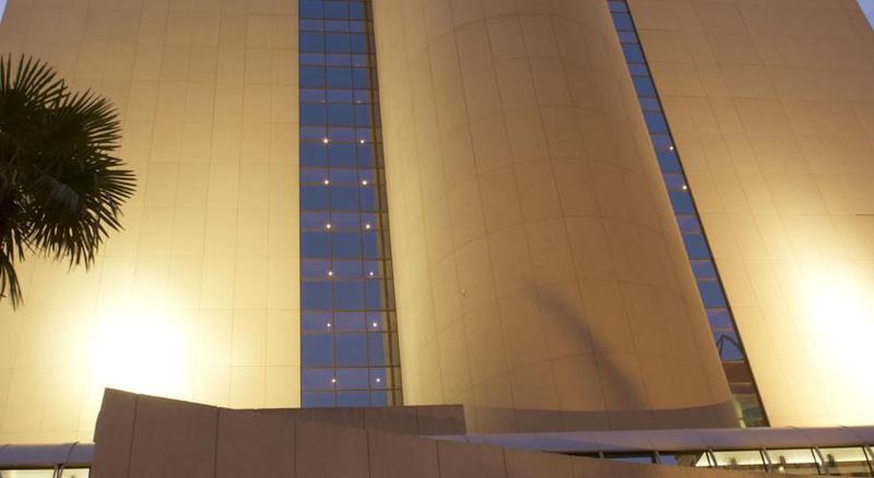 Intercontinental Johannesburg Sandton Towers, An Ihg Hotel Екстериор снимка