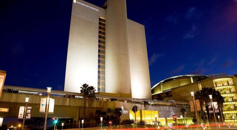 Intercontinental Johannesburg Sandton Towers, An Ihg Hotel Екстериор снимка